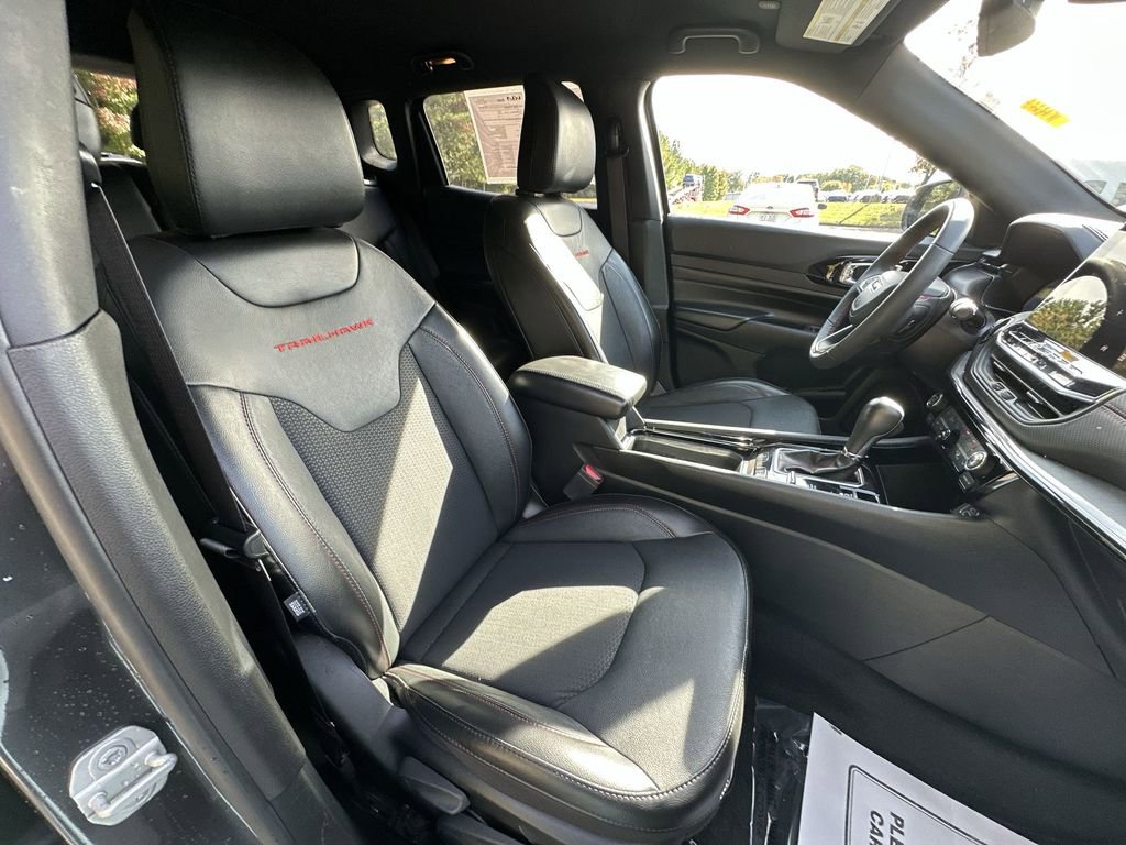 Used 2023 Jeep Compass Trailhawk image 24