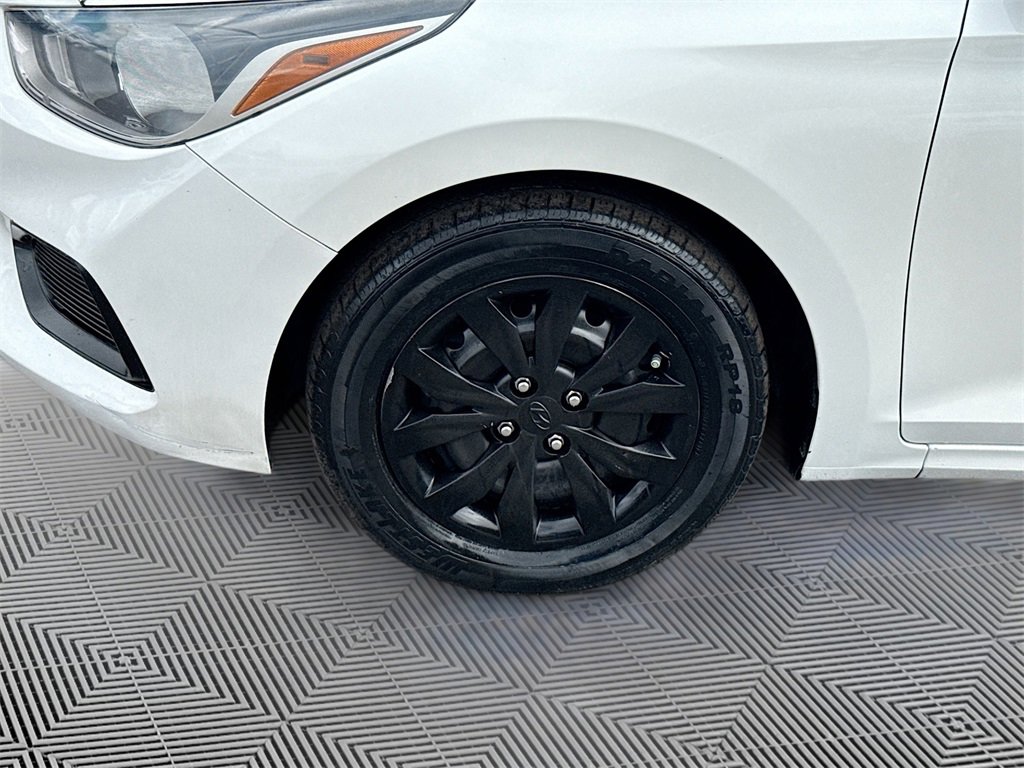 Used 2018 Hyundai Accent SE image 33