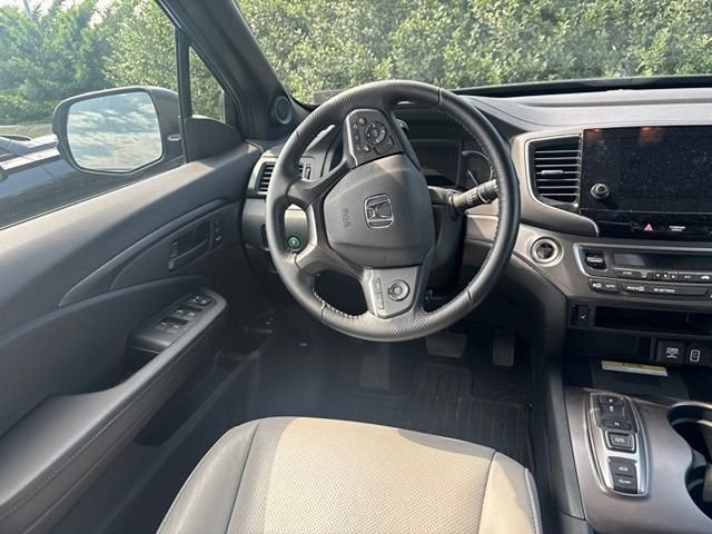 Used 2023 Honda Passport EX-L image 15