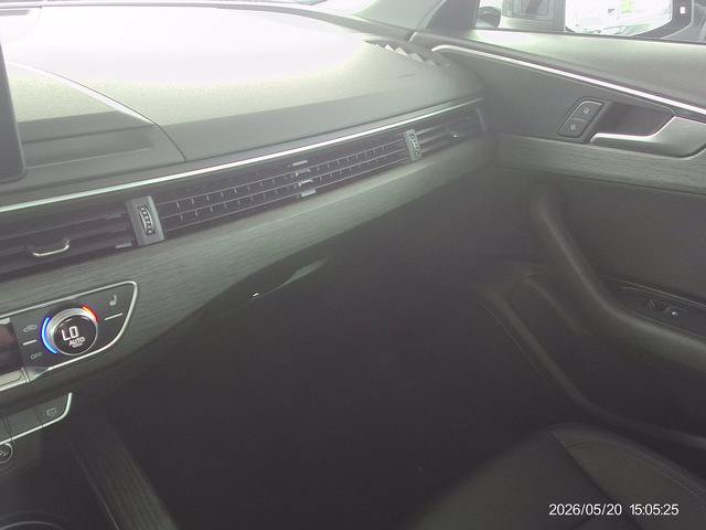 Used 2019 Audi A4 2.0T Premium FWD image 12