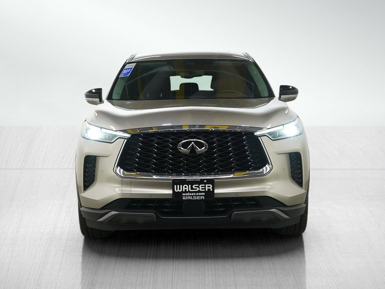 Used 2024 INFINITI QX60 Sensory image 8