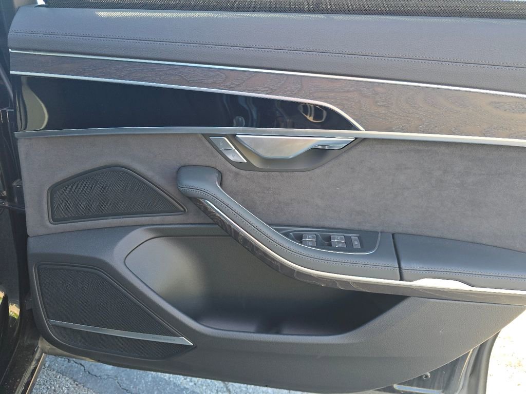 Used 2023 Audi A8 L 3.0T w/ Comfort Plus Package AWD/4WD image 22