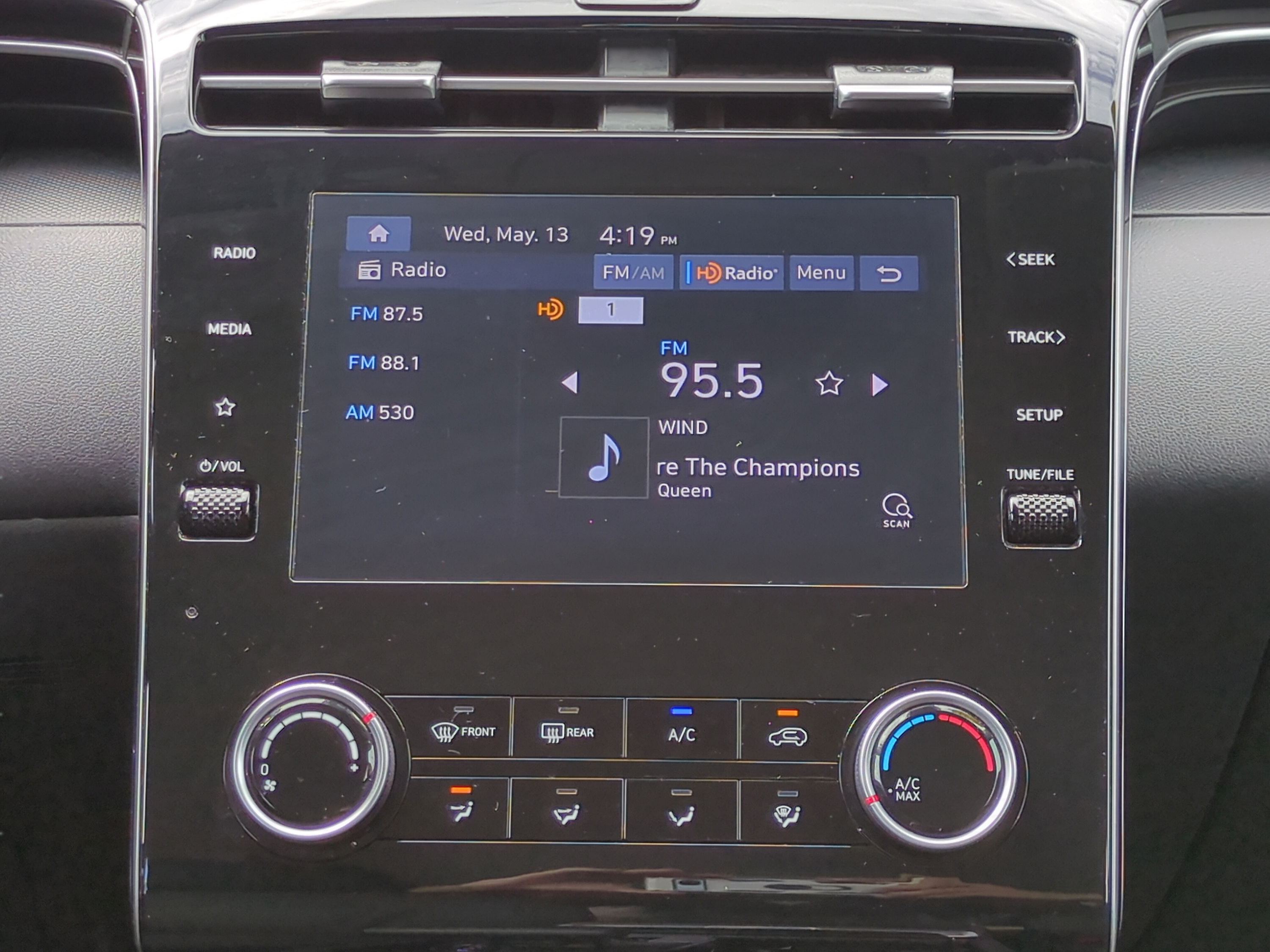 Certified 2024 Hyundai Tucson SE FWD image 14