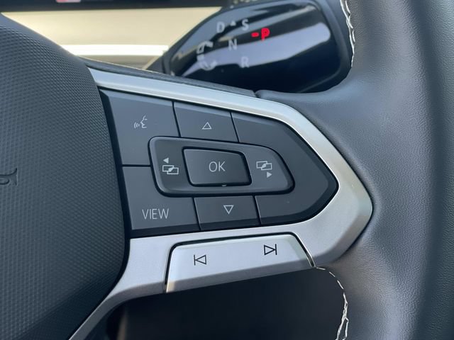 Certified 2026 Volkswagen Tiguan SE w/ Panoramic Sunroof Package FWD image 9