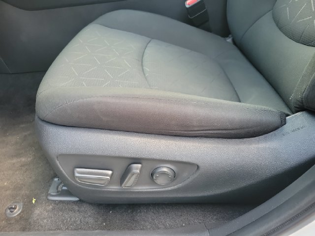 Used 2024 Toyota RAV4 XLE FWD image 13