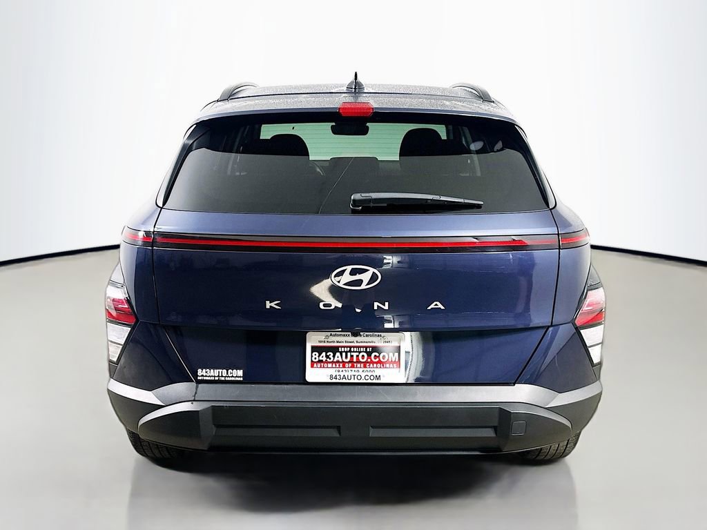 Used 2025 Hyundai Kona SEL FWD image 6