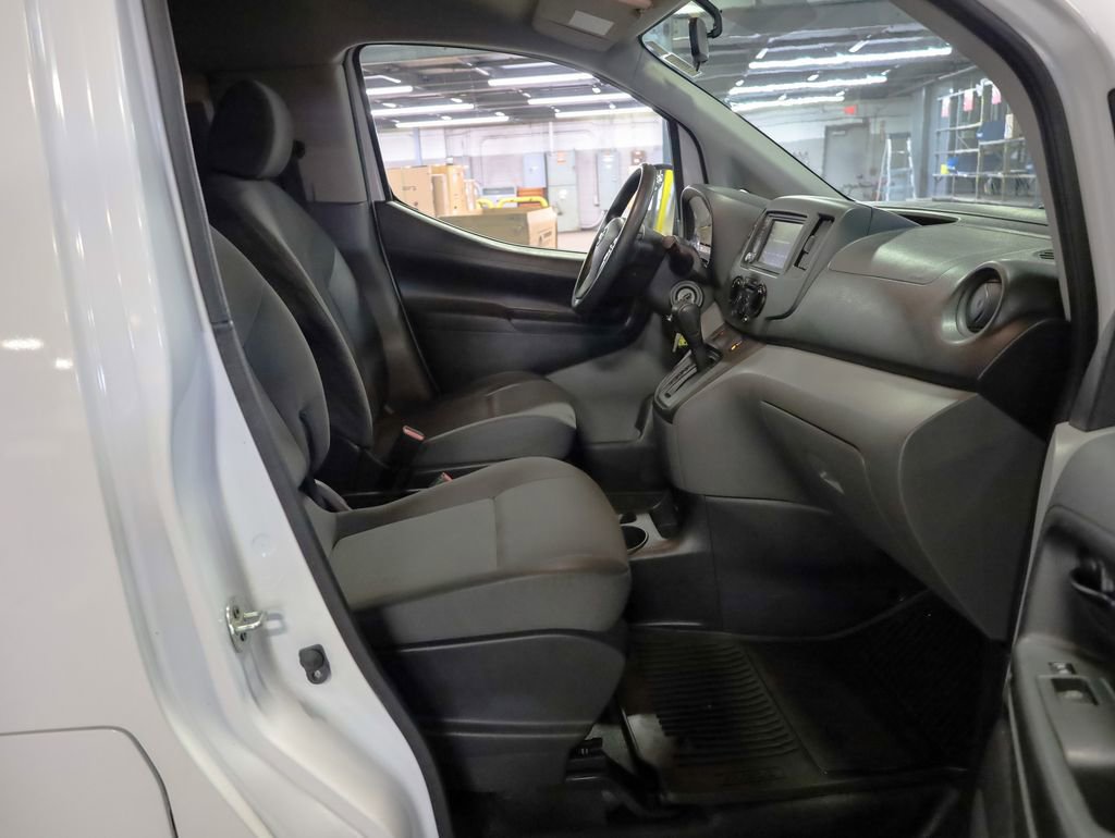 Used 2021 Nissan NV200 S w/ Back Door Glass Package image 14