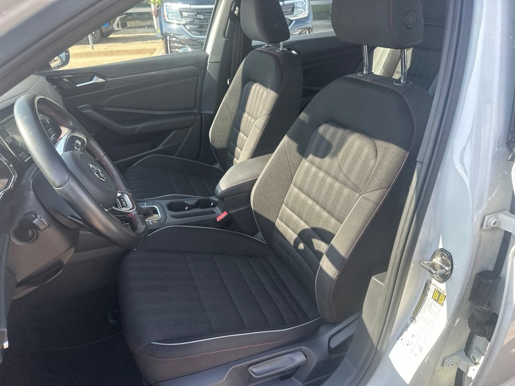 Used 2021 Volkswagen Jetta GLI FWD image 11