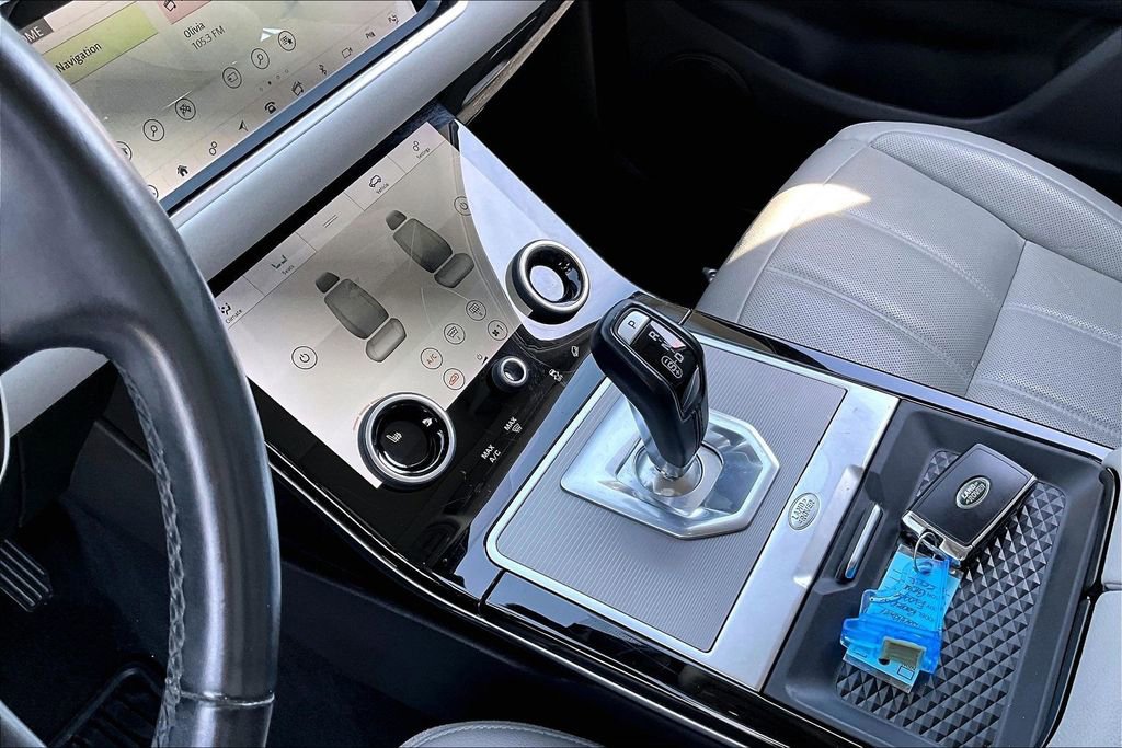 Used 2020 Land Rover Range Rover Evoque SE image 15