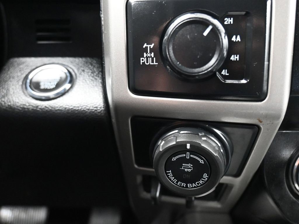 Used 2018 Ford F150 Lariat w/ Equipment Group 502A Luxury image 16