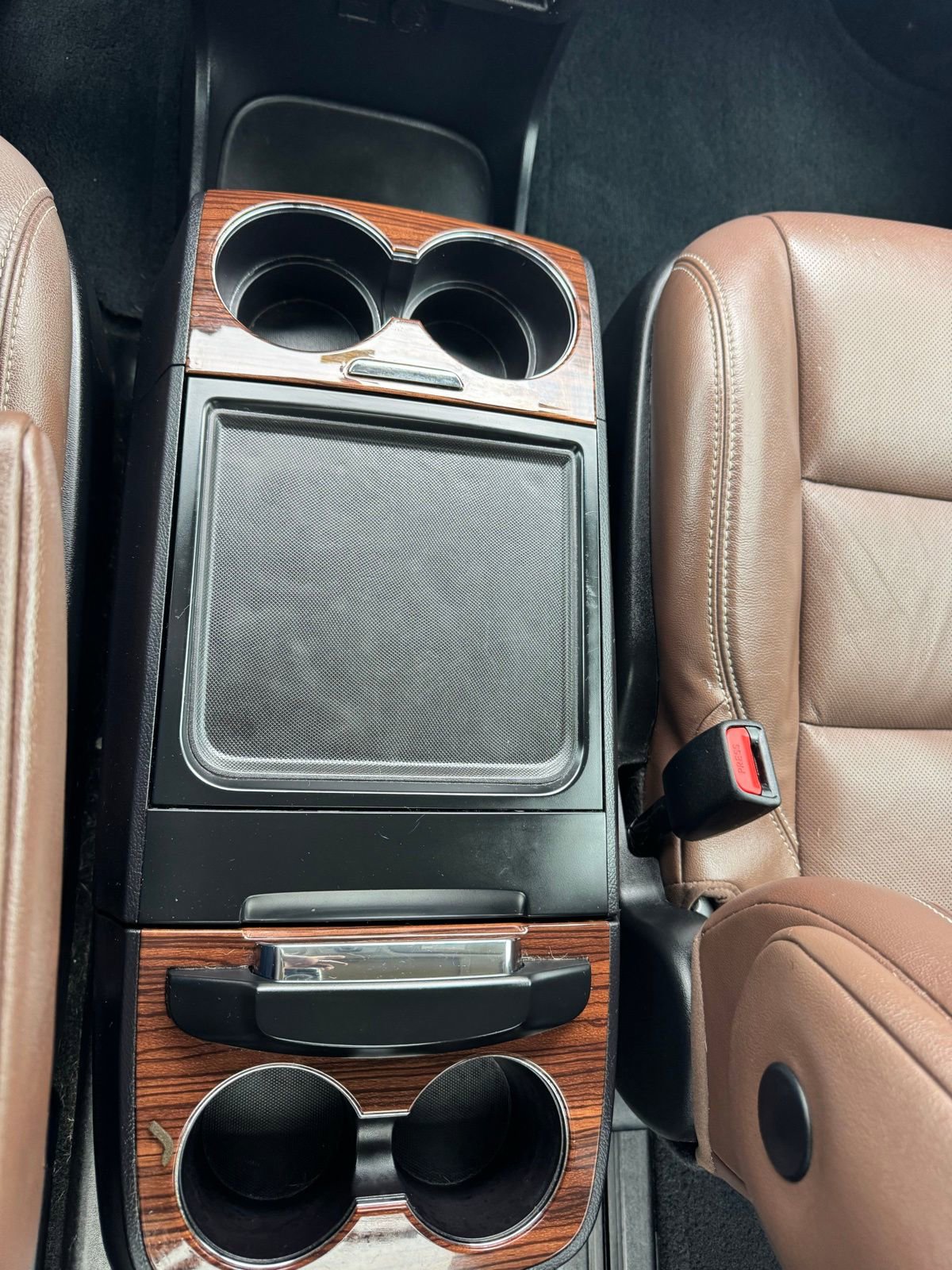 Used 2017 Toyota Sienna Limited image 17