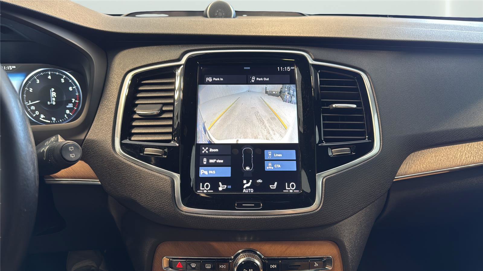 Used 2017 Volvo XC90 T6 Inscription w/ Vision Package AWD/4WD image 19