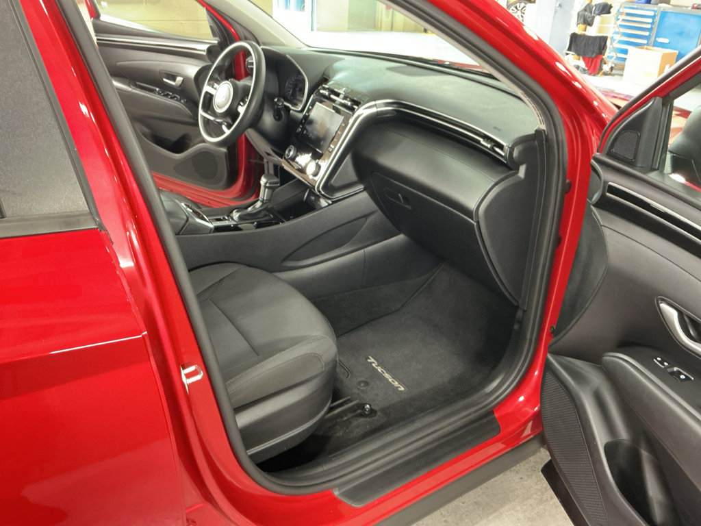 Certified 2022 Hyundai Tucson SEL FWD image 16