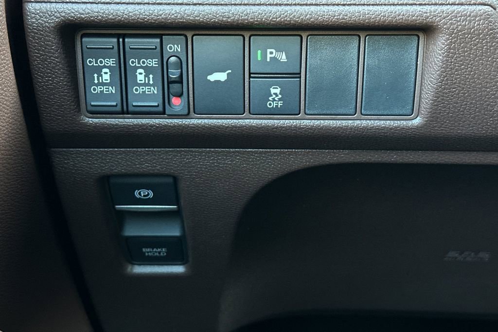 New 2026 Honda Odyssey Touring image 29