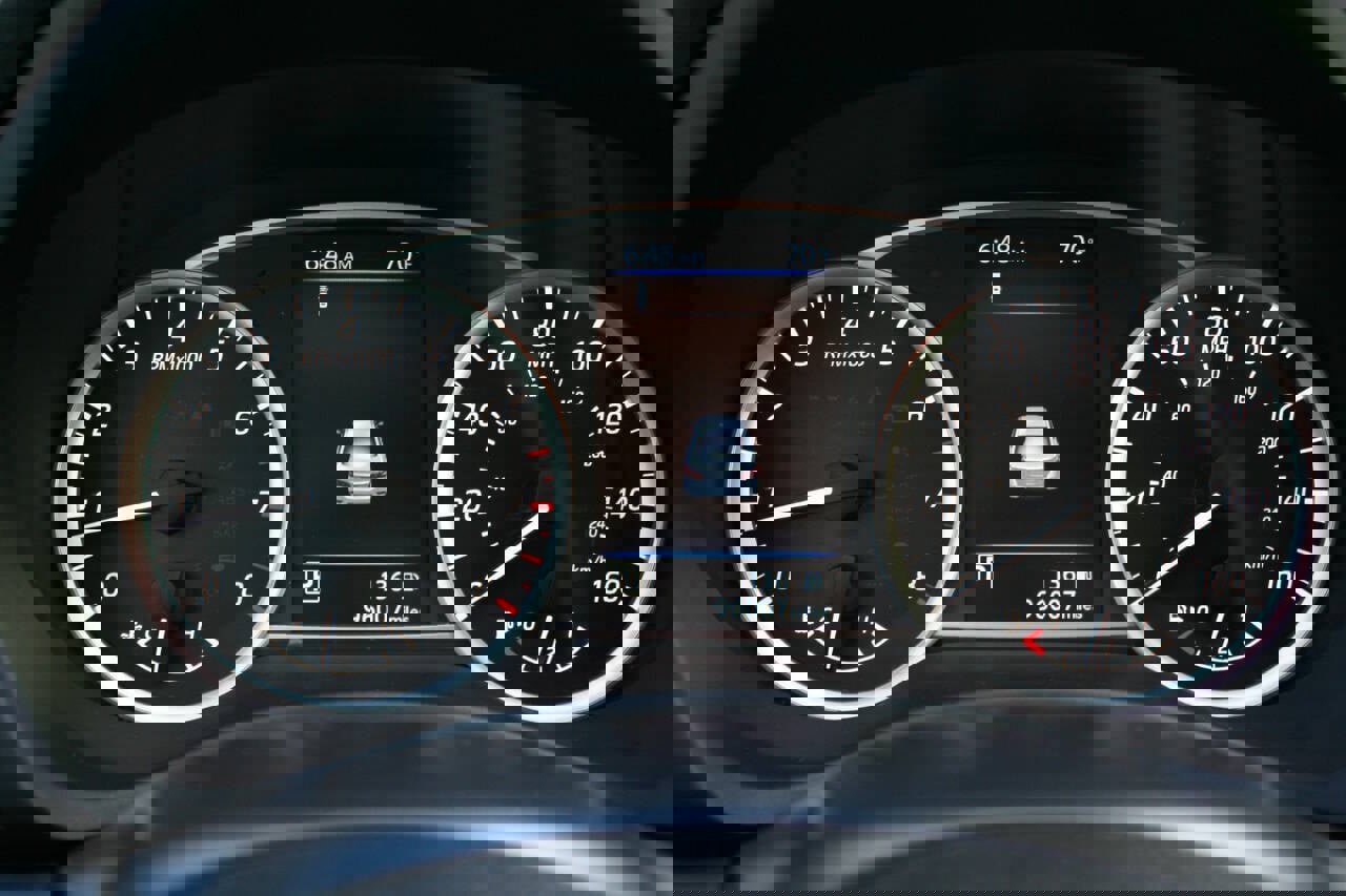 Used 2019 Nissan Sentra SV image 11