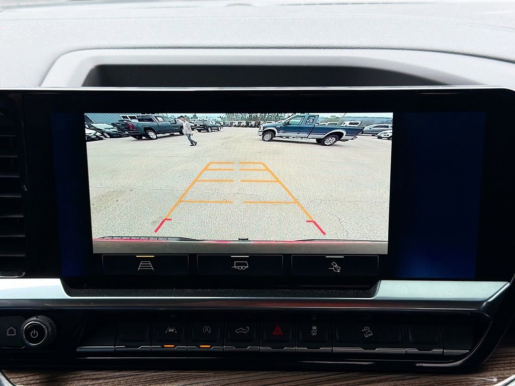 Used 2025 Chevrolet Silverado 1500 LT Trail Boss w/ Convenience Package II image 15