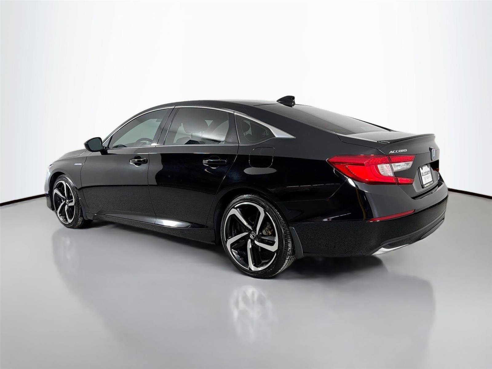Used 2022 Honda Accord Sport image 7