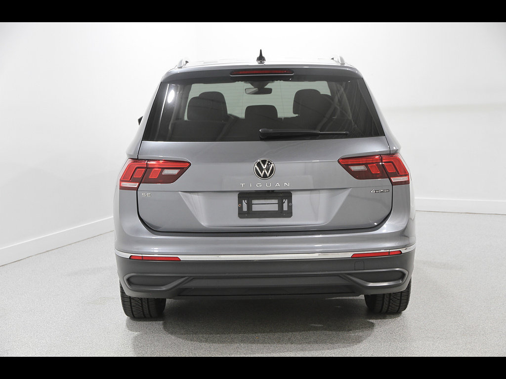 Used 2023 Volkswagen Tiguan SE AWD/4WD image 19