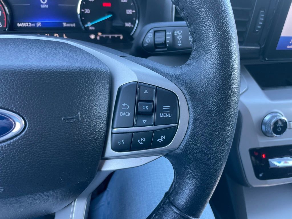 Used 2023 Ford Explorer XLT w/ Equipment Group 202A image 23