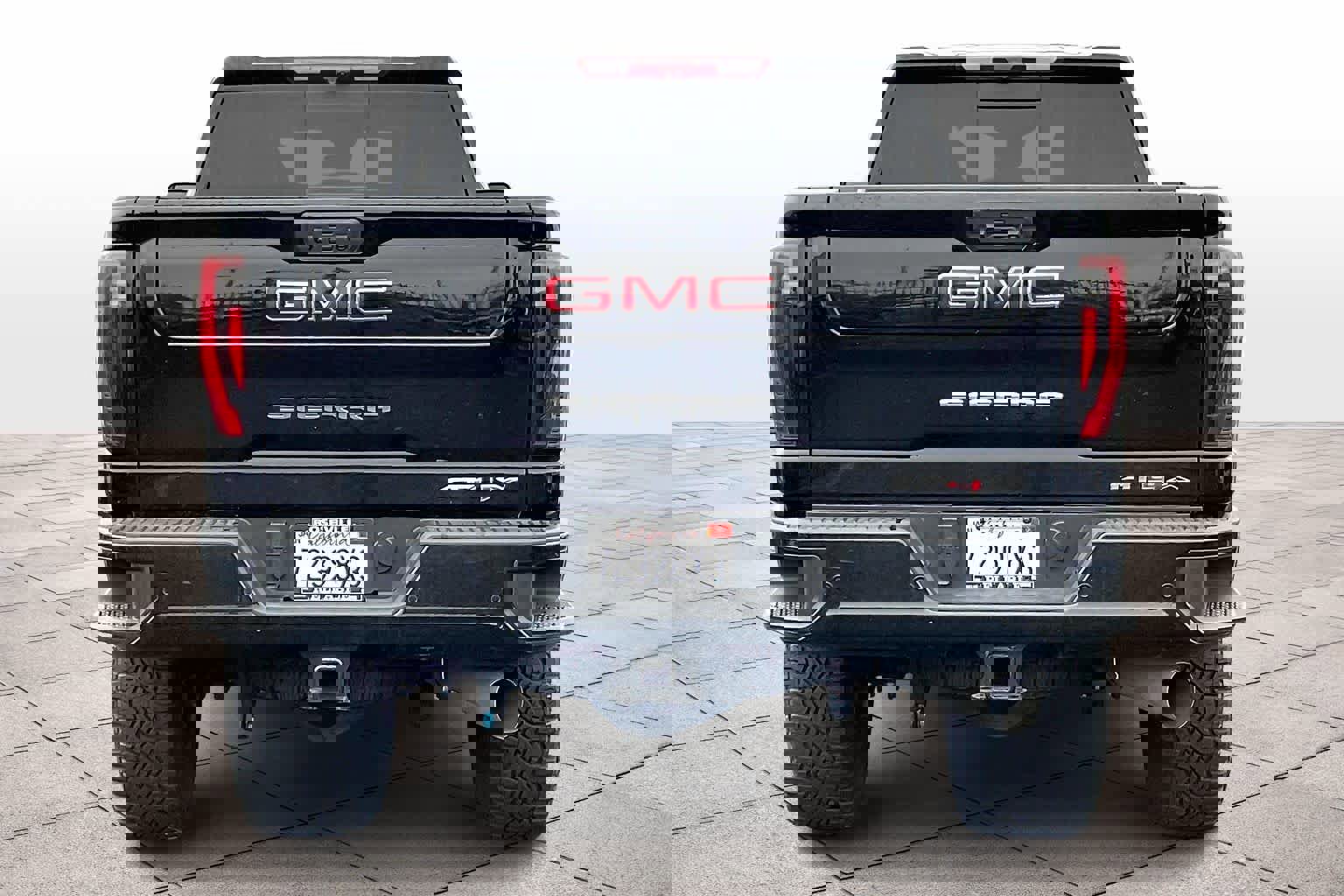 Used 2024 GMC Sierra 2500 AT4X image 6
