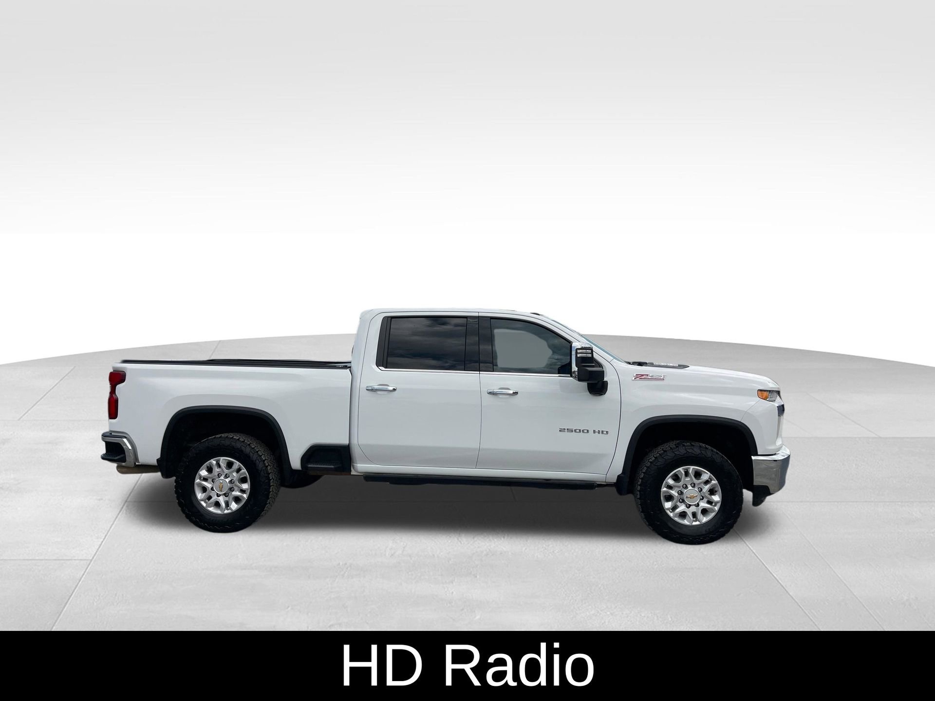 Used 2021 Chevrolet Silverado 2500 LTZ w/ LTZ Convenience Package AWD/4WD image 4