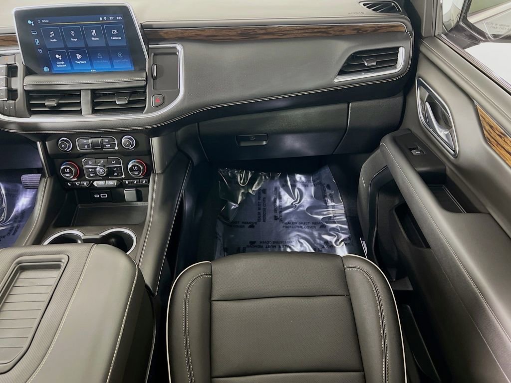 Certified 2024 Chevrolet Suburban Premier w/ Premium Package image 24