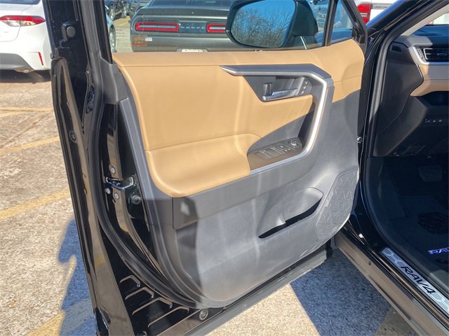 New 2025 Toyota RAV4 XLE Premium image 13