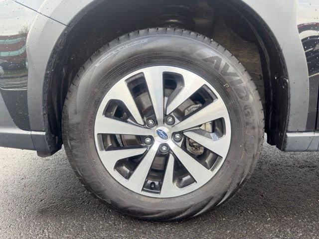 Certified 2025 Subaru Outback Premium AWD/4WD image 28