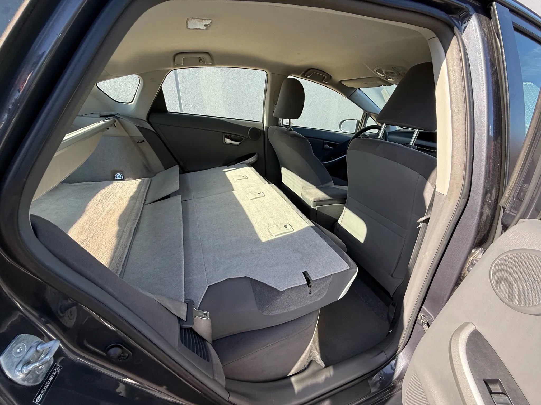 Used 2011 Toyota Prius Three w/ Navigation Pkg image 16