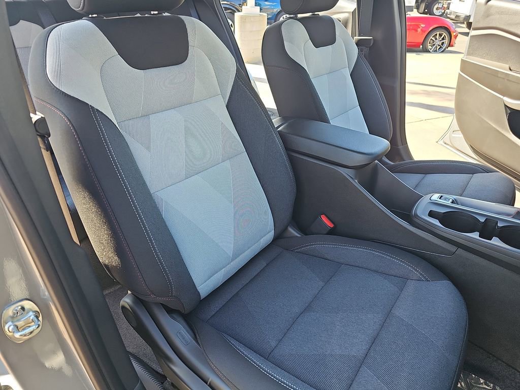 New 2026 Chevrolet Trax RS w/ Sunroof Package image 10