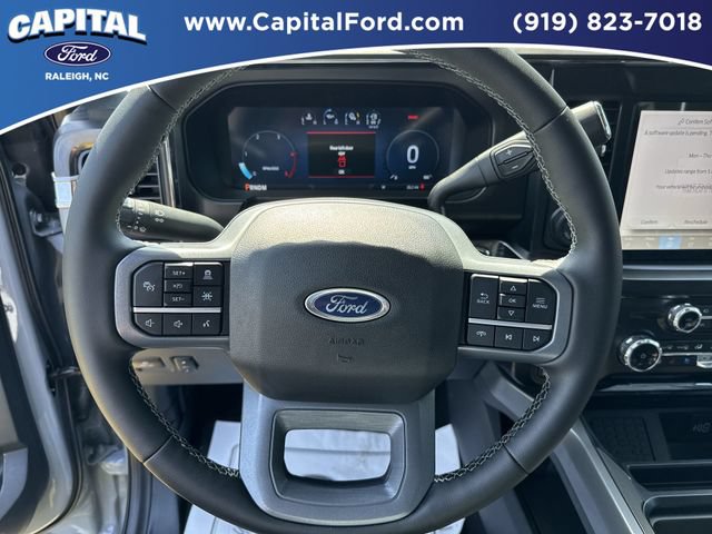 New 2026 Ford F250 Lariat w/ Black Appearance Package AWD/4WD image 25