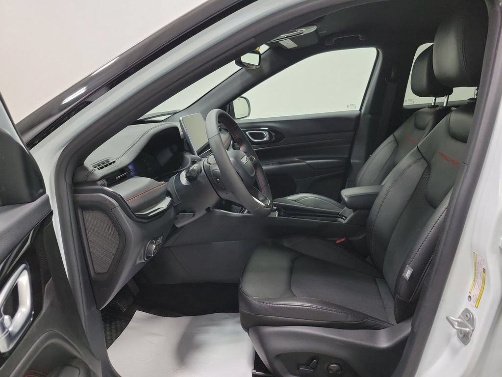 Used 2026 Jeep Compass Trailhawk AWD/4WD video 2