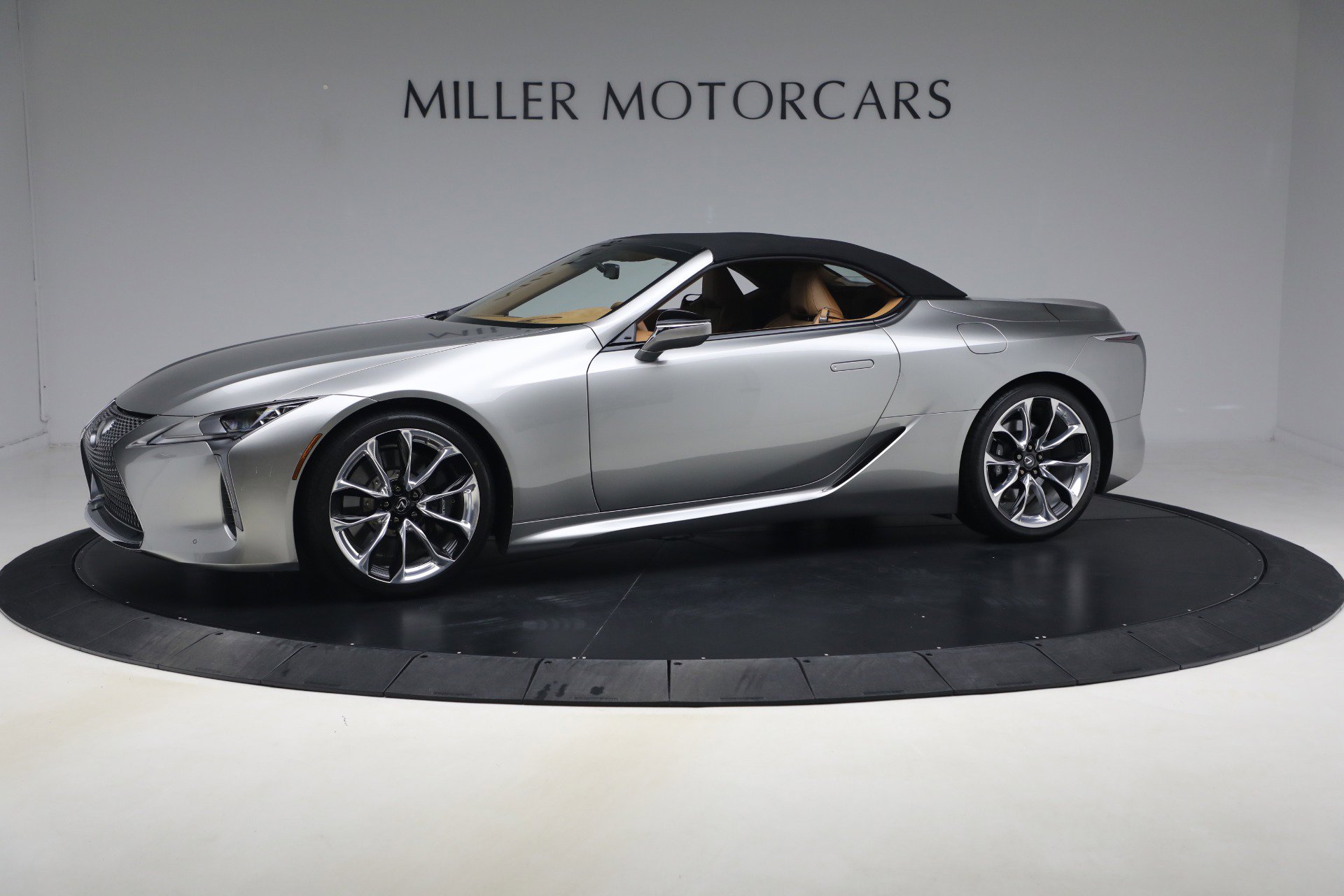 Used 2021 Lexus LC 500 Convertible w/ Touring Package image 28