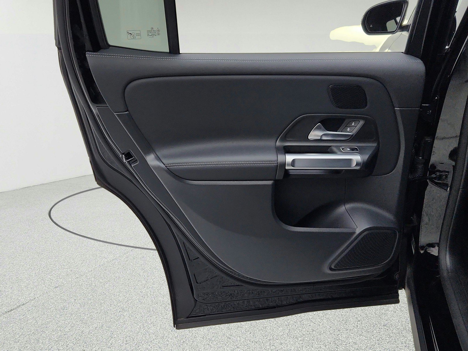 Used 2023 Mercedes-Benz EQB 250+ image 26
