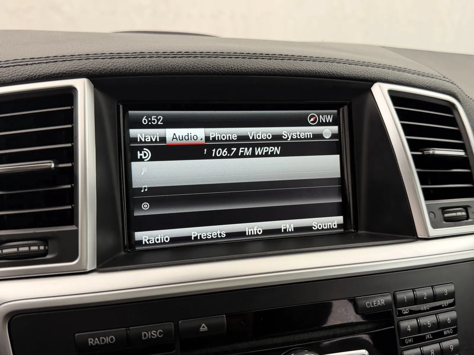 Used 2015 Mercedes-Benz ML 400 4MATIC image 29