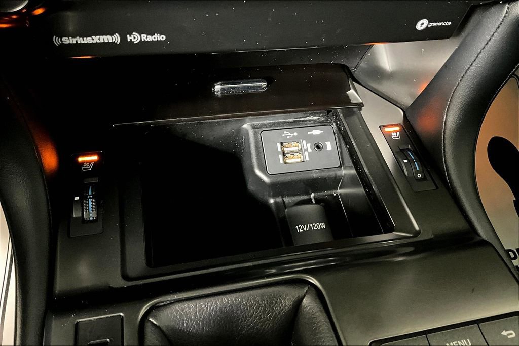 Used 2022 Lexus GX 460 image 33