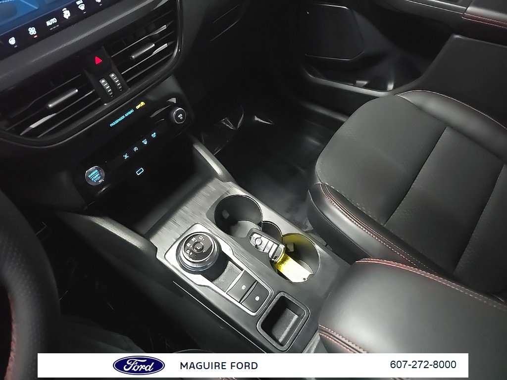 Used 2023 Ford Escape ST-Line w/ Tech Pack #1 image 29