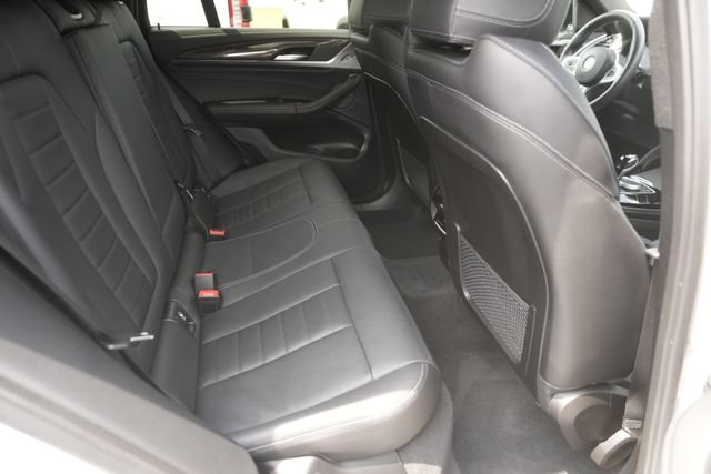 Used 2022 BMW X4 M40i w/ Premium Package image 16