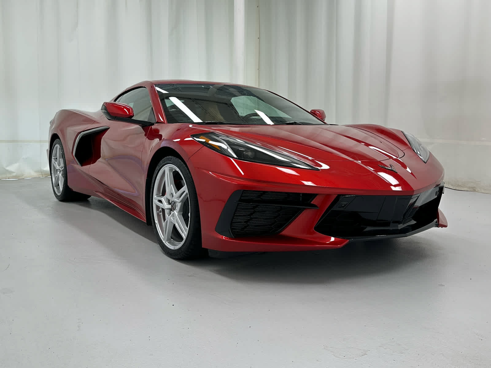Used 2024 Chevrolet Corvette Stingray Preferred Cpe w/ 2LT RWD image 2