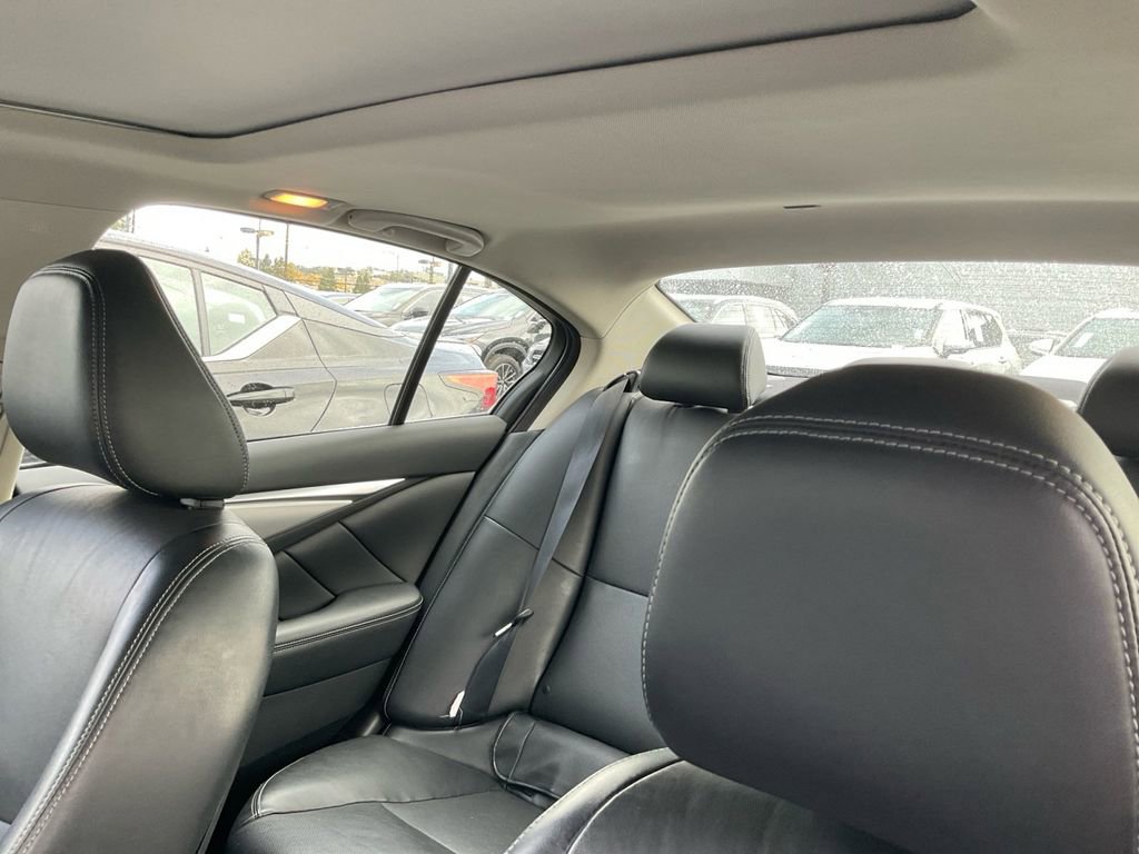Used 2022 INFINITI Q50 Luxe w/ Cargo Package image 16