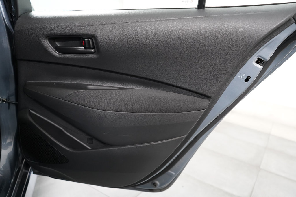 Used 2025 Toyota Corolla LE FWD image 26