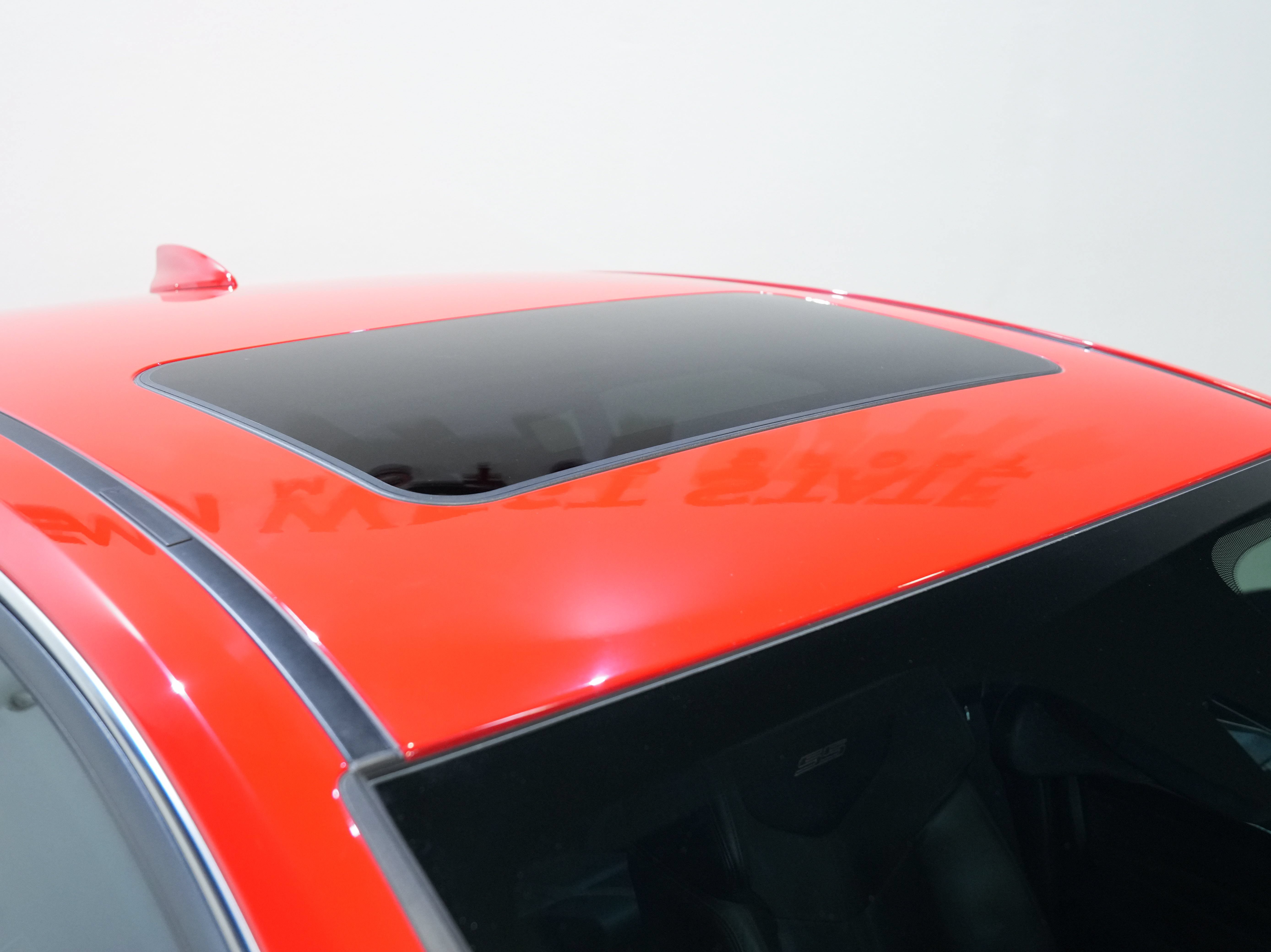 Used 2017 Chevrolet SS RWD image 13