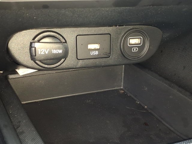 Used 2022 Hyundai Elantra SEL w/ Cargo Package FWD image 24