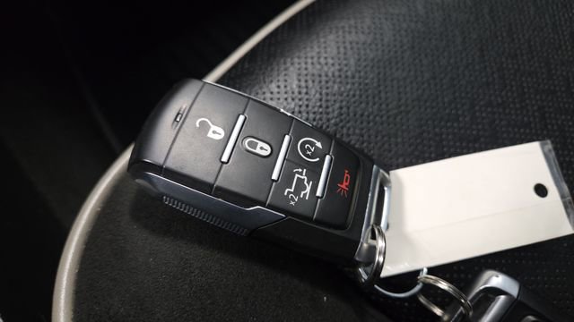 Used 2023 RAM 1500 Laramie image 44