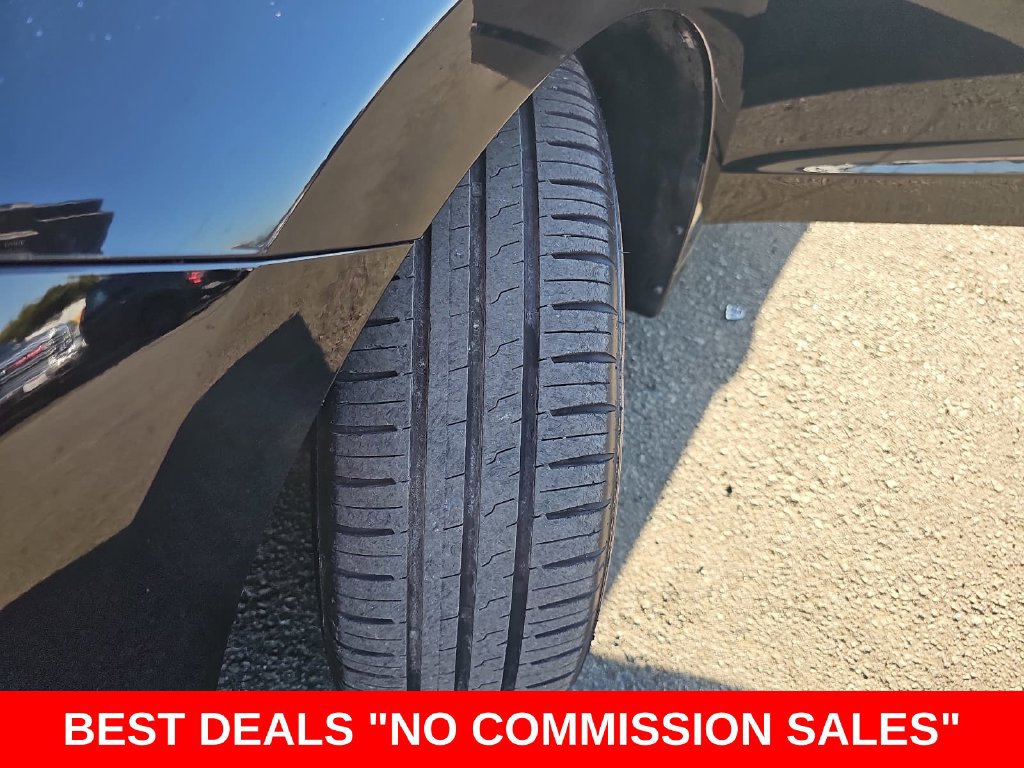 Used 2019 Hyundai Elantra SE FWD image 33
