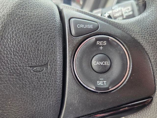 Used 2018 Honda HR-V EX image 29