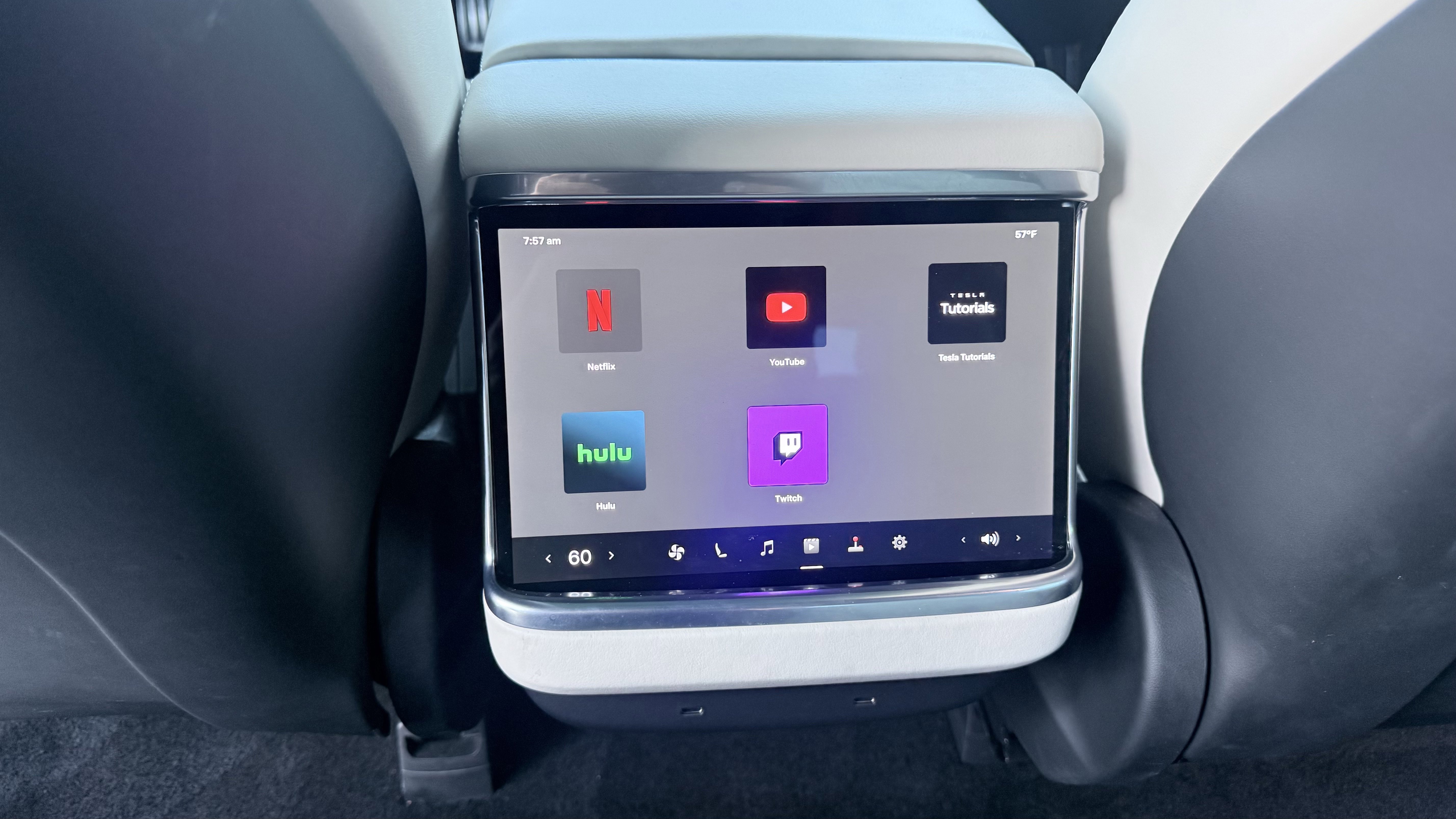 Used 2023 Tesla Model S image 48