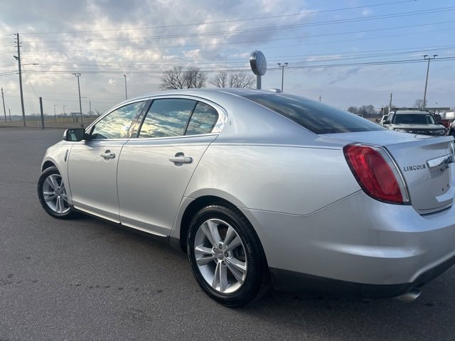 Used 2011 Lincoln MKS image 18