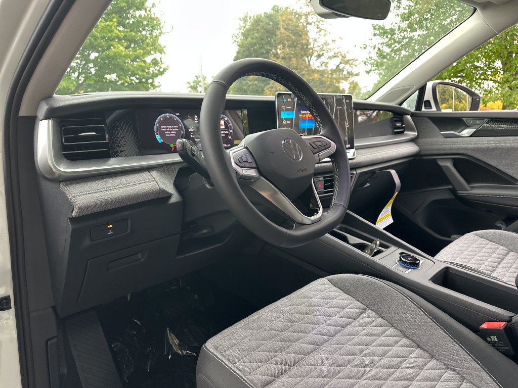 New 2026 Volkswagen Tiguan S AWD/4WD image 11