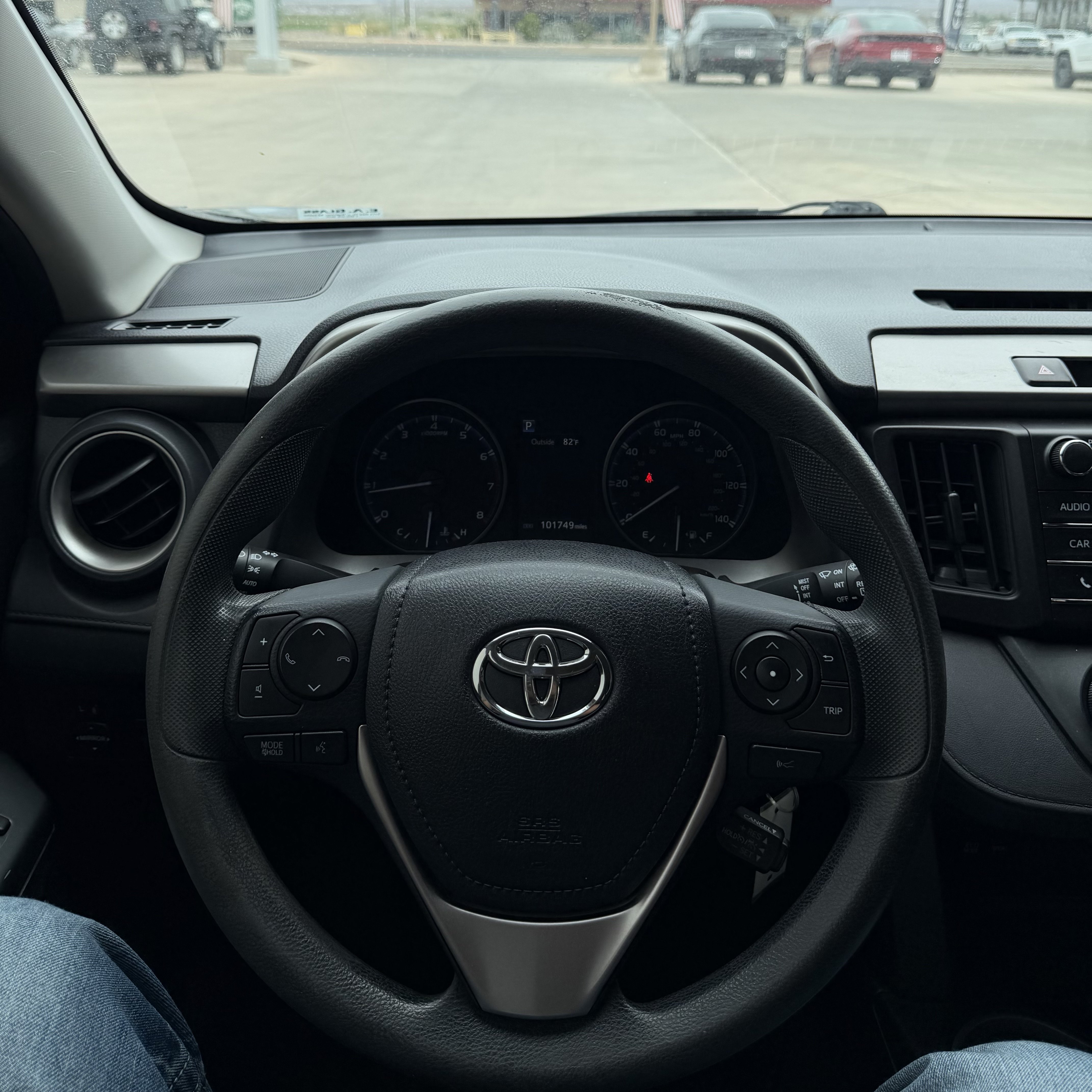 Used 2017 Toyota RAV4 LE w/ All Weather Liner Package AWD/4WD image 13